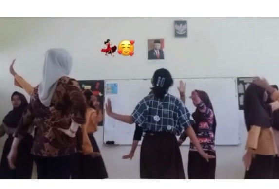  TARI PELAJAR PANCASILA