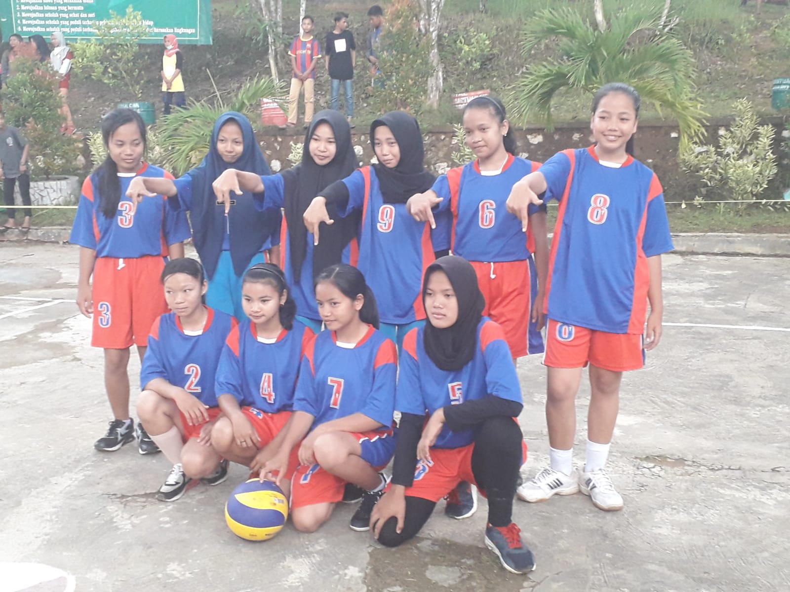 Kegiatan ektrakurikuler Voli SMPN 7 Muara Uya