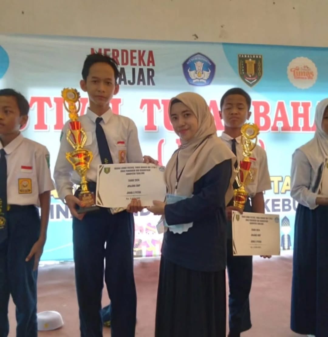 Siswa SMPN 7 Tanjung Raih Juara 2 Lomba Puisi di Festival Tunas Bahasa Tabalong
