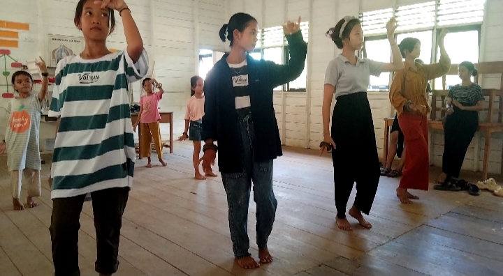 Gemulai Tari: Ekspresi Seni Siswa dalam Eskul Tari_SMPN 5 Bintang Ara