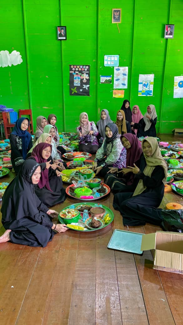 Maulid Makan Batalam di SMPN 3 Banua Lawas