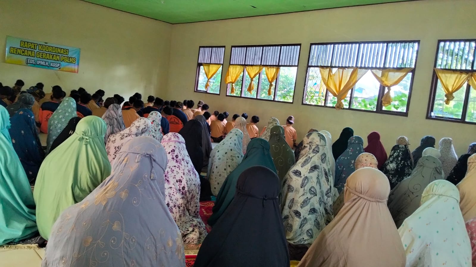 SMPN 1 Banua Lawas "Pagi Yang Berkah" : Membiasakan Ibadah Pagi Untuk Masa Depan Gemilang